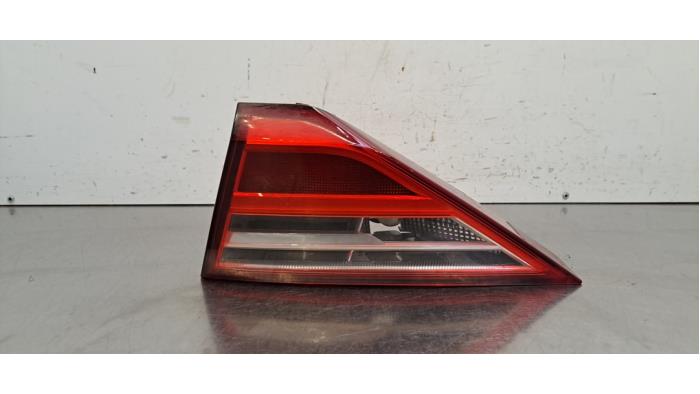 Feu arrière droit Audi A1