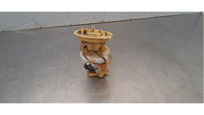 Gebruikte Tank element Pomp Audi A4 Avant (B9) 2.0 TDI Ultra 16V Prijs € 102,85 Inclusief btw aangeboden door Autohandel Didier