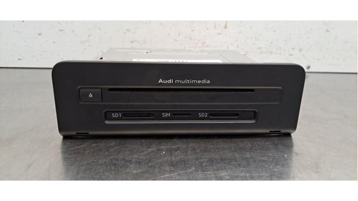 Unité de contrôle Multimedia Audi A4