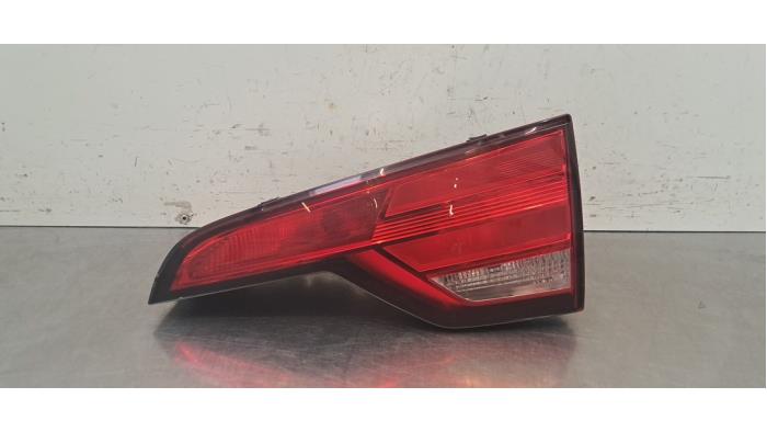Höger baklykta Audi A4