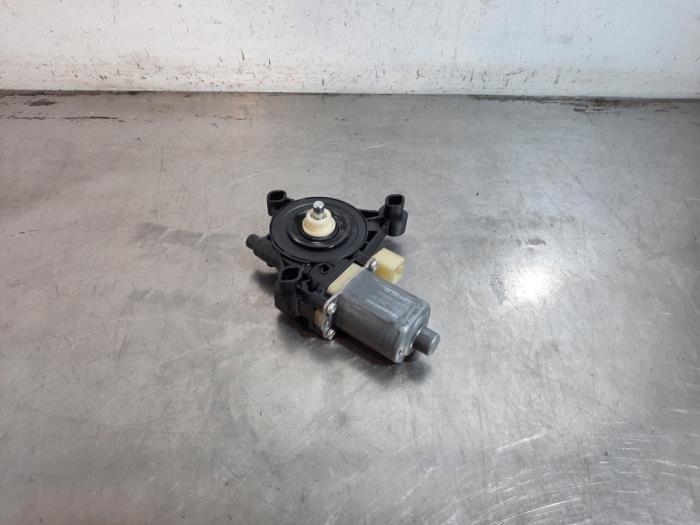Moteur de vitre portière Volkswagen Golf