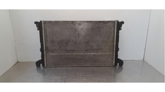 Gebruikte Radiateur Audi A4 Avant (B9) 2.0 TDI Ultra 16V Prijs € 133,10 Inclusief btw aangeboden door Autohandel Didier