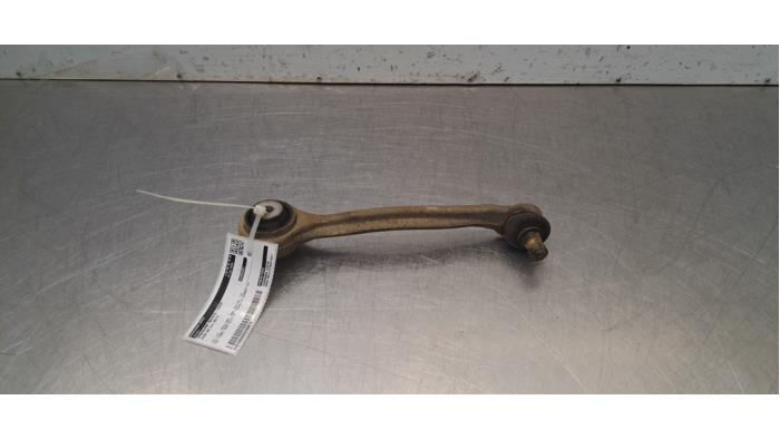 Bras de suspension avant droit Audi A4