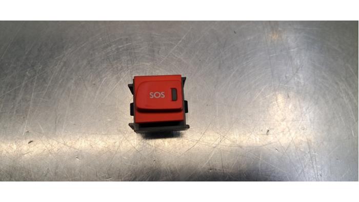 Bouton SOS Peugeot 5008