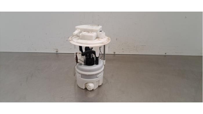 Pompe carburant électrique Peugeot 5008