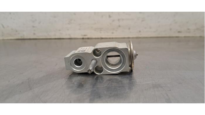 Valve d'expansion clim Mercedes CLA