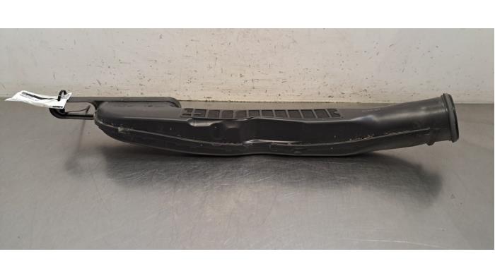 Guidage d'air Mercedes CLA