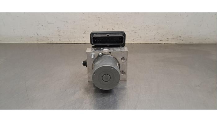 Pompe ABS Mercedes CLA
