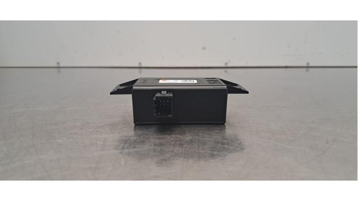Module (divers) Peugeot 2008