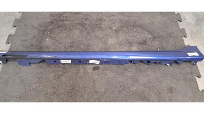 Marche-pied (list de couverture) gauche BMW 3-Série