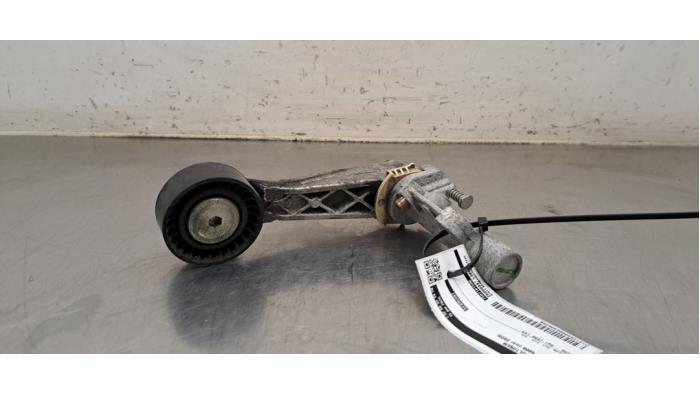 Rouleau tendeur courroie trapézoïdale multiple Peugeot 5008