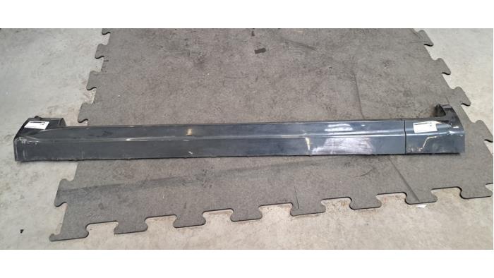 Marche-pied (list de couverture) gauche Volvo XC90