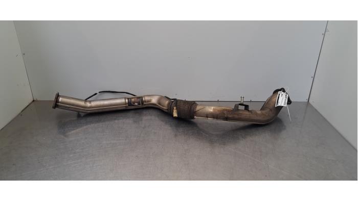 Tube échappement avant Audi A4