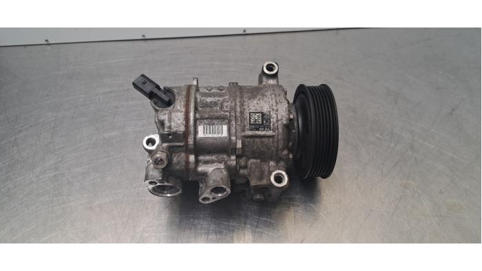 Pompe clim Audi A4