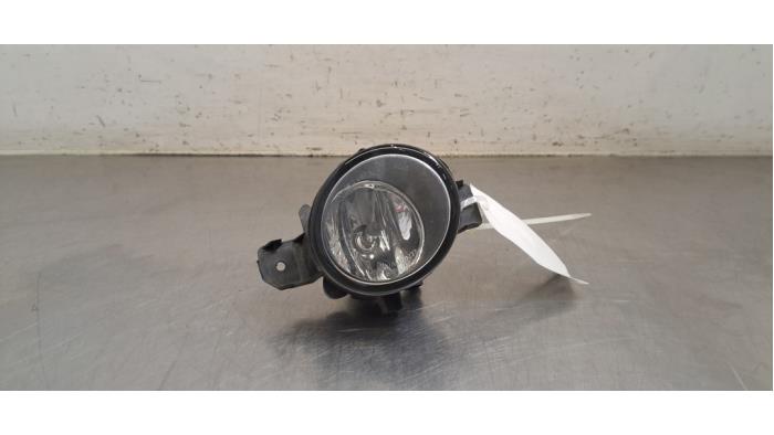 Feu antibrouillard avant droit Nissan Interstar