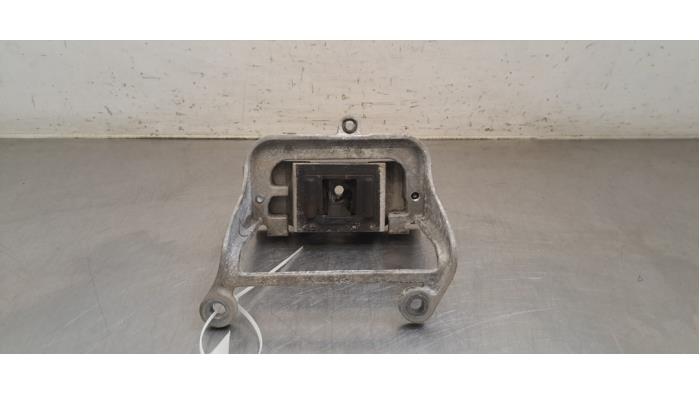 Support moteur Nissan Interstar