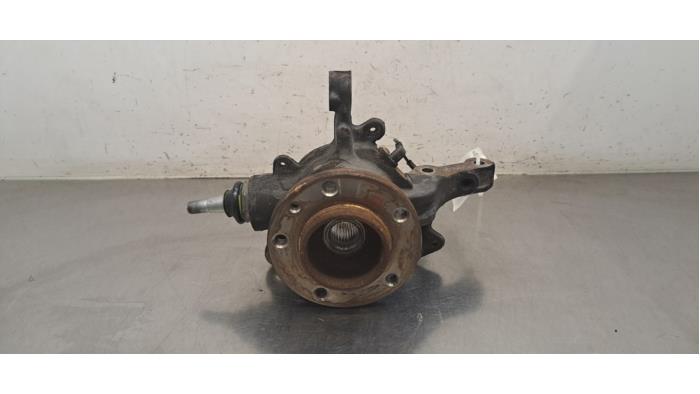 Joint avant droit Nissan Interstar