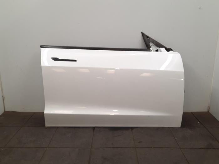 Portière 4portes avant droite Tesla Model 3