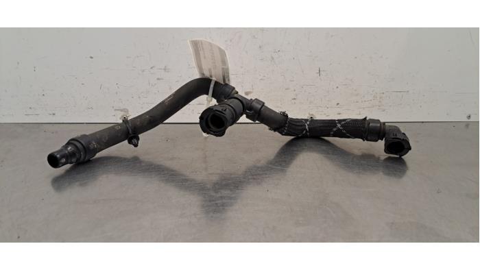 Tuyau radiateur Nissan Interstar
