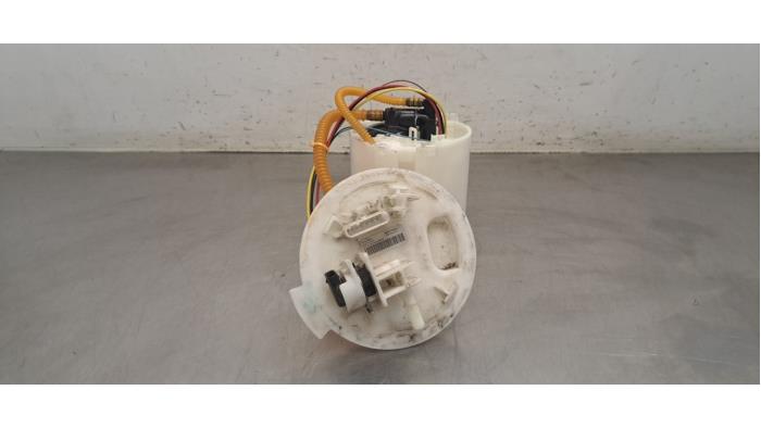 Pompe carburant électrique Mercedes CLA