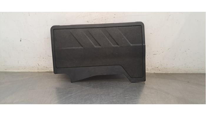 Plaque de protection moteur Peugeot 408