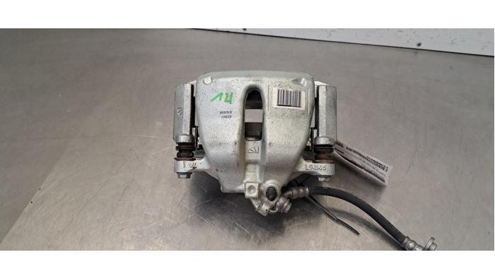 Etrier de frein (pince) avant droit Jeep Avenger