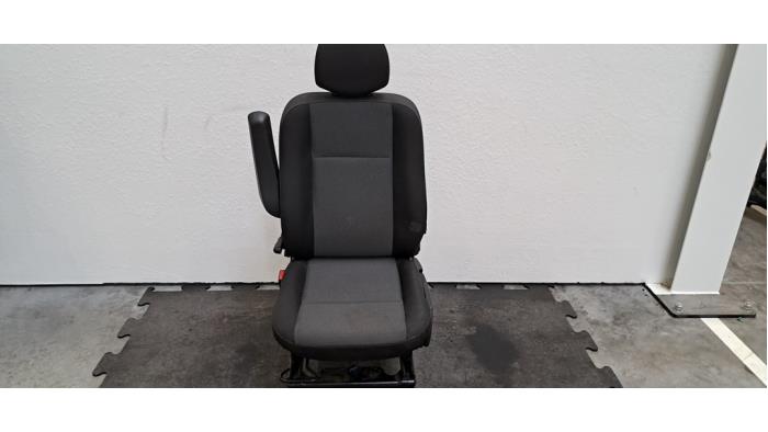Siège gauche Nissan Interstar
