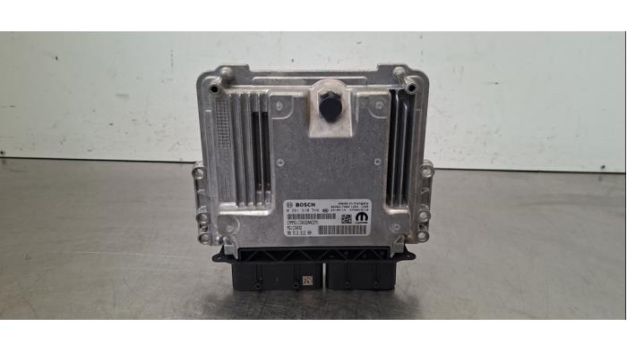 Ordinateur gestion moteur Jeep Avenger