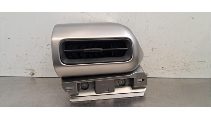 Grille aération tableau de bord Jeep Avenger