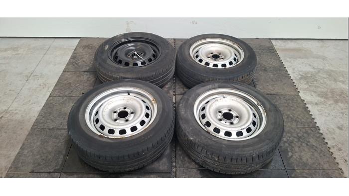 Kit jantes + pneumatiques Citroen Berlingo
