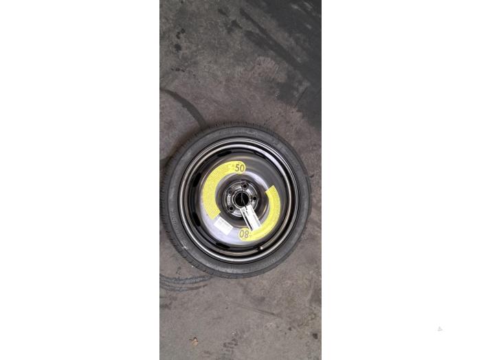 Roue de secours Volkswagen Golf