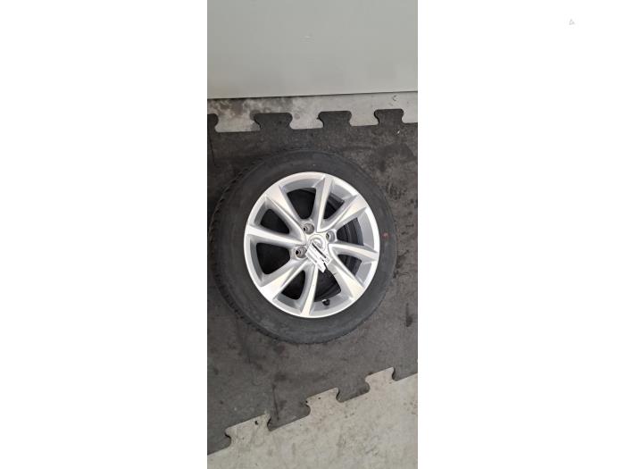 Jante + pneumatique Opel Corsa