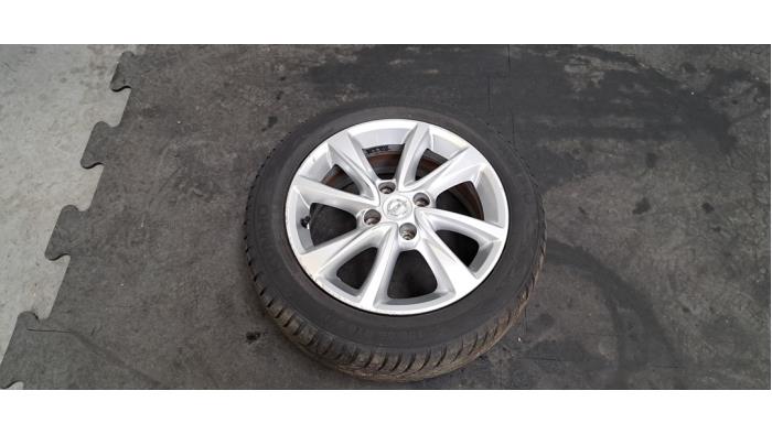 Jante + pneu d'hiver Opel Corsa