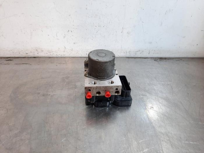 Pompe ABS Tesla Model 3
