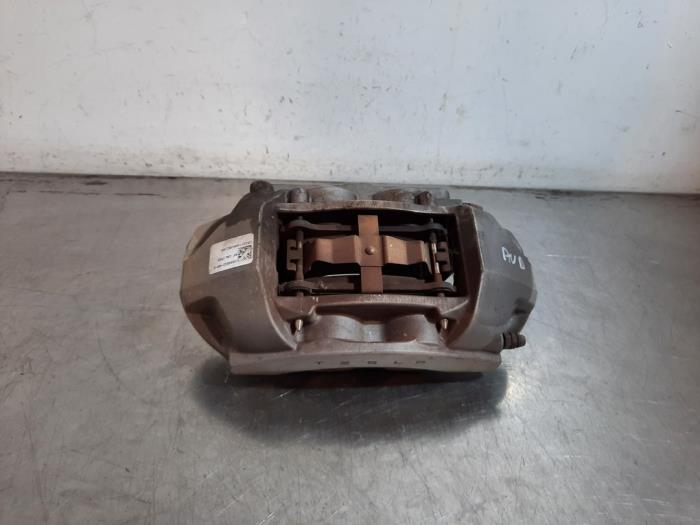 Etrier de frein (pince) avant droit Tesla Model 3