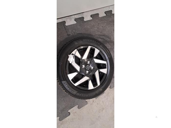 Jantă + anvelopă Opel Mokka