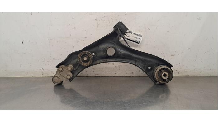 Bras de suspension avant droit Ford Focus