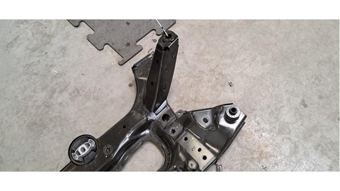 Subframe van een Nissan Interstar 2.0 DCI 150 2025