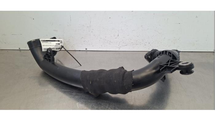 Gebruikte Intercooler Buis Nissan Interstar 2.0 DCI 150 Prijs € 133,10 Inclusief btw aangeboden door Autohandel Didier