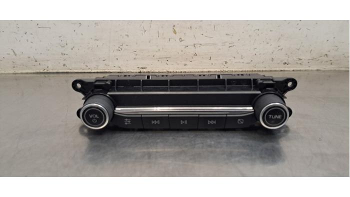 Panneau commande radio Ford Focus