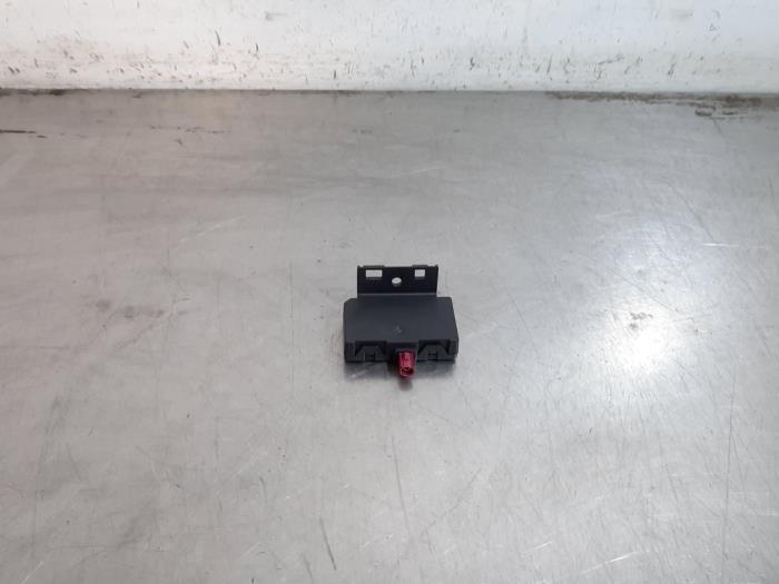 Antenne amplificateur Renault Austral