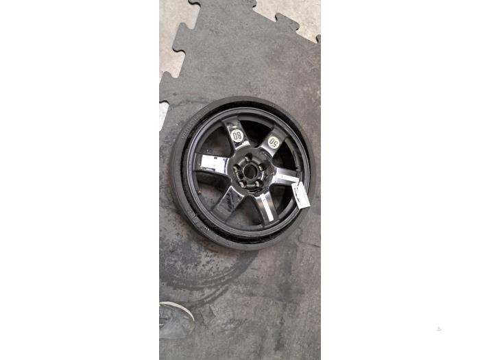 Roue de secours Maserati Levante