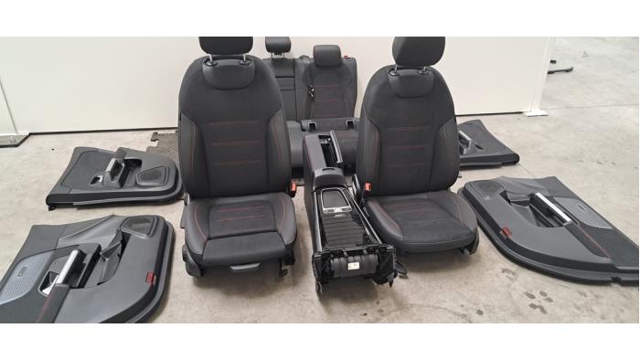 Kit revêtement (complet) Mercedes EQA