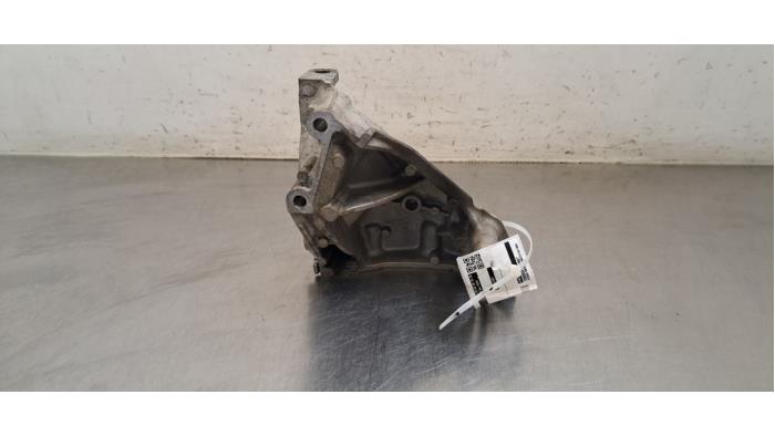 Support moteur Volkswagen Polo