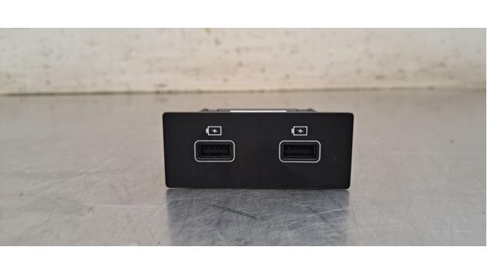 Connexion USB Renault Trafic