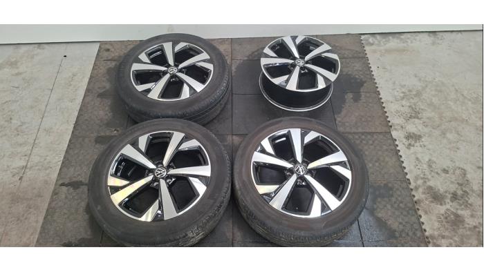 Kit jantes + pneumatiques Volkswagen Taigo