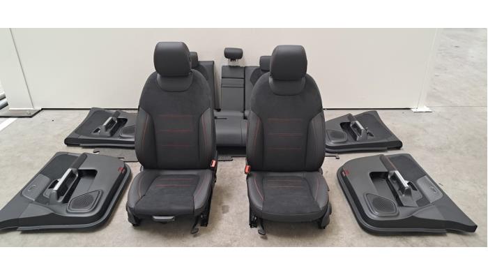 Kit revêtement (complet) Mercedes EQA