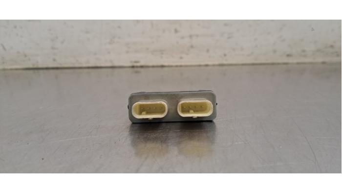 Module passage hayon Porsche Panamera