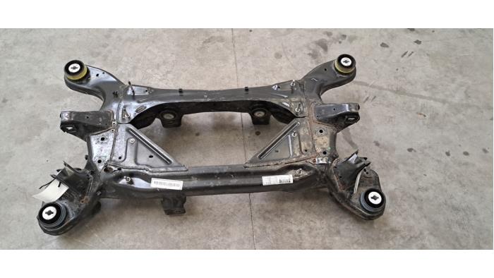 Gebruikte Subframe Maserati Levante 3.0 Biturbo V6 AWD 24V Prijs € 786,50 Inclusief btw aangeboden door Autohandel Didier