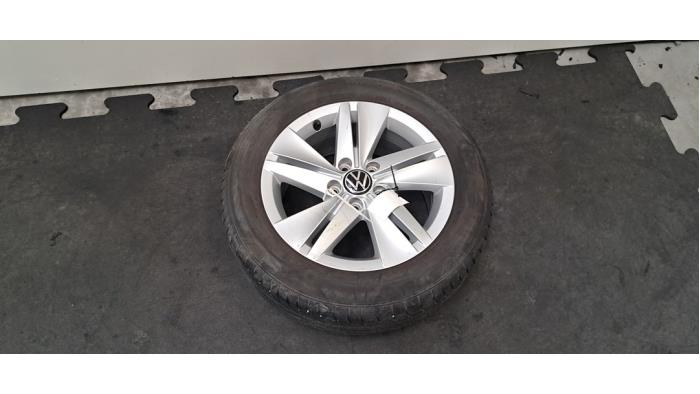 Jante + pneumatique Volkswagen Golf